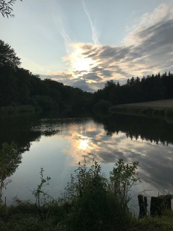L Oree Du Bois Moncheux Buitenkant foto